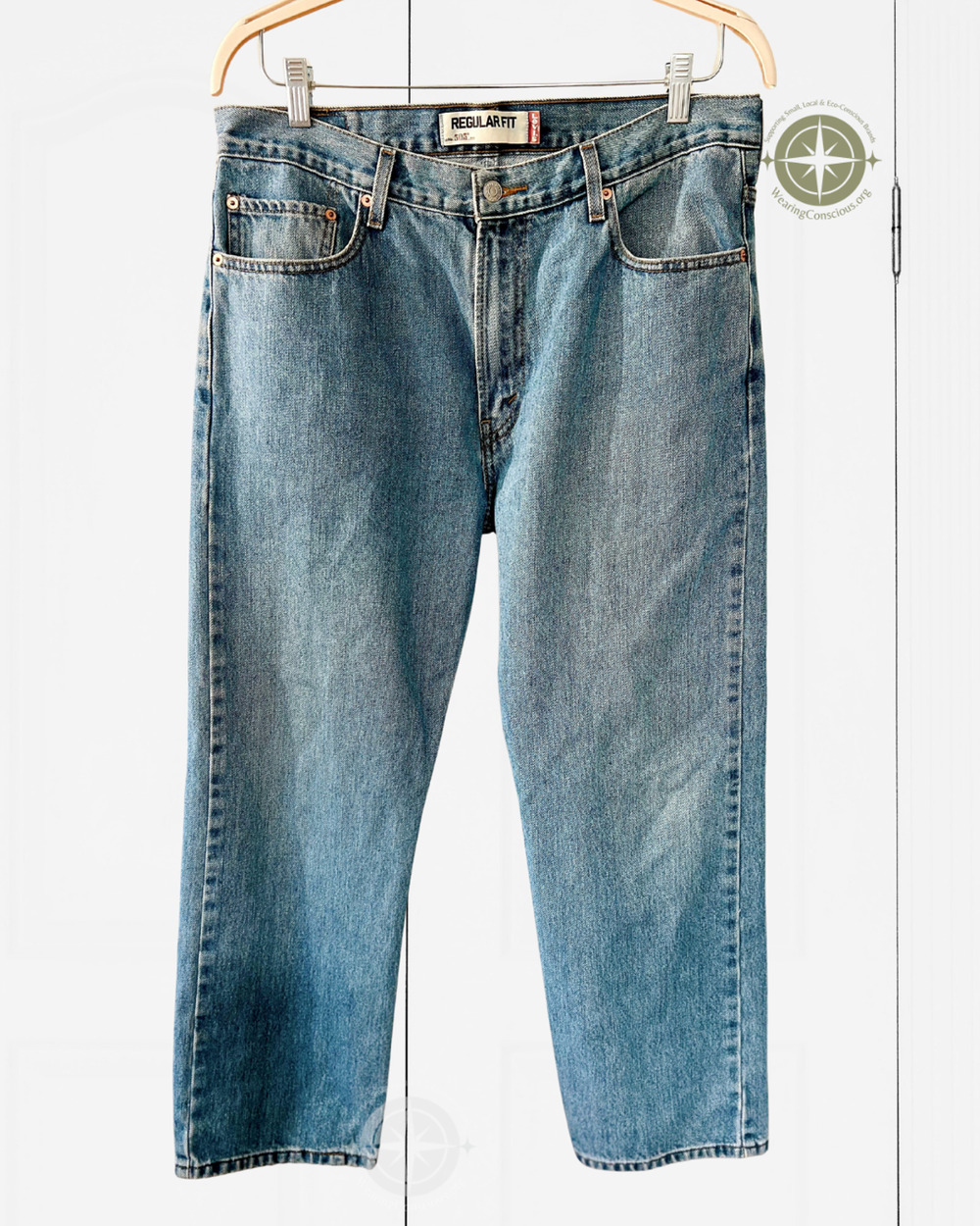 The REGULAR FIT Levi's 505 Straight Leg Denim Jeans